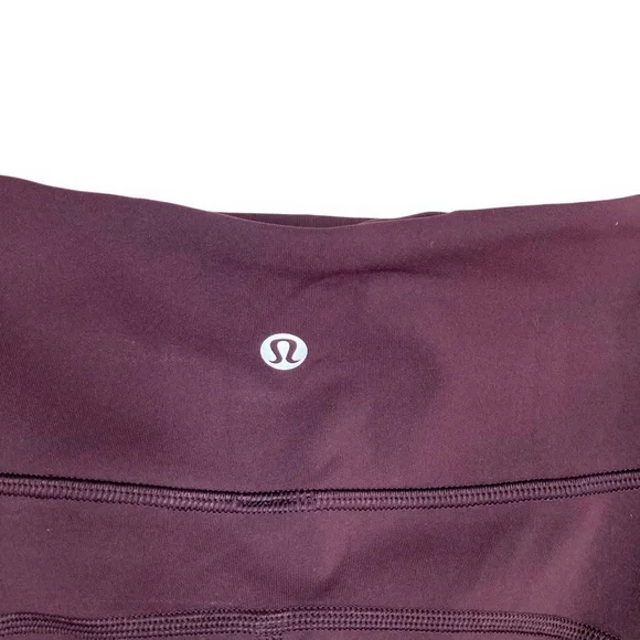 Lululemon Tied To It Biker Shorts 3.5 inch Black Cherry Plum Purple 6 Mesh - Picture 13 of 14